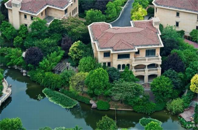 1548054158113441.jpg 640.webp (11).jpg