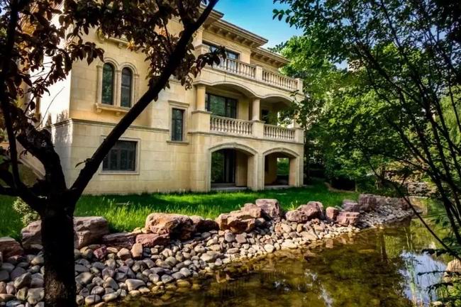 1548313791394561.jpg 640.webp (32).jpg