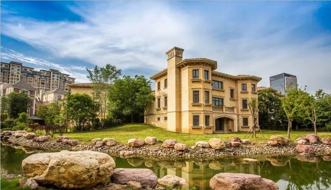 1548314942116538.jpg 640.webp (61).jpg